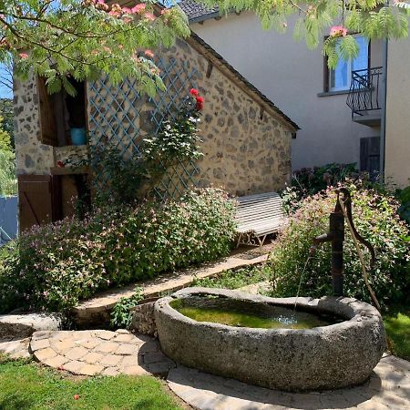 La Maison Rouzies La Bastide-l'Eveque Ngoại thất bức ảnh